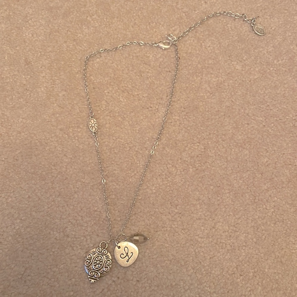 PREMIER “L” , PURPLE STONE NECKLACE